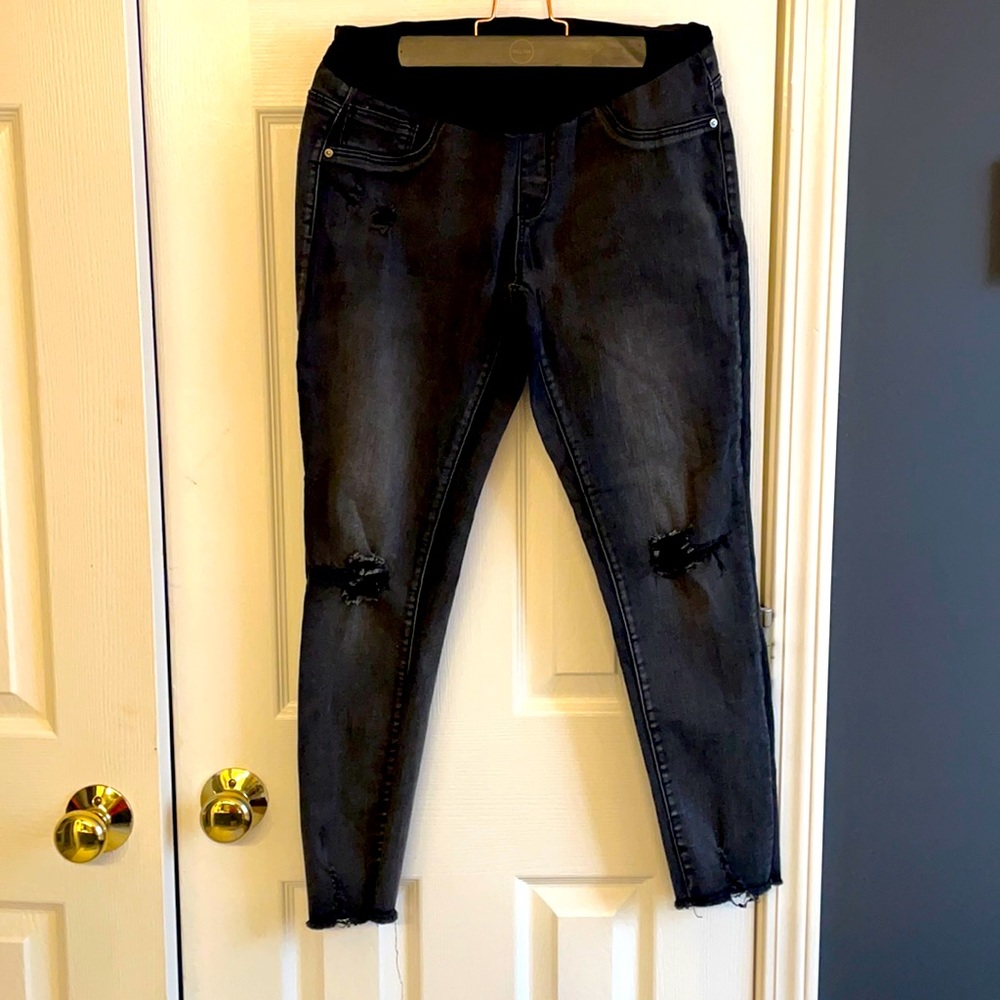 Fashion nova maternity jeans